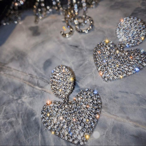 Heart Earrings Vintage Earrings Rhinestone Earrings Dangle Vintage Jewelry - Picture 3 of 6